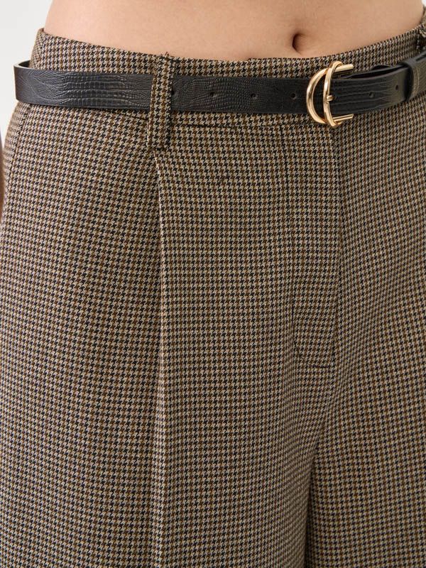 Long Bermuda Plaid Pants