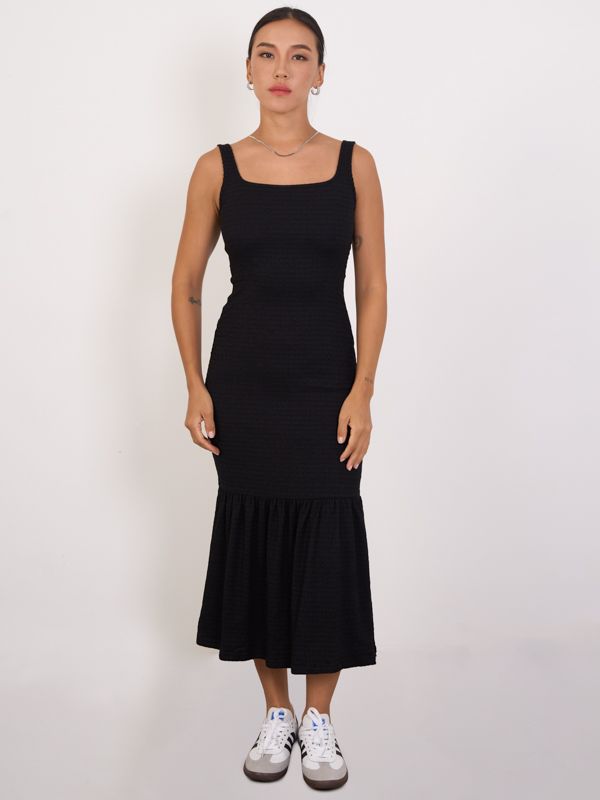 Ruched Hem Maxi Dress
