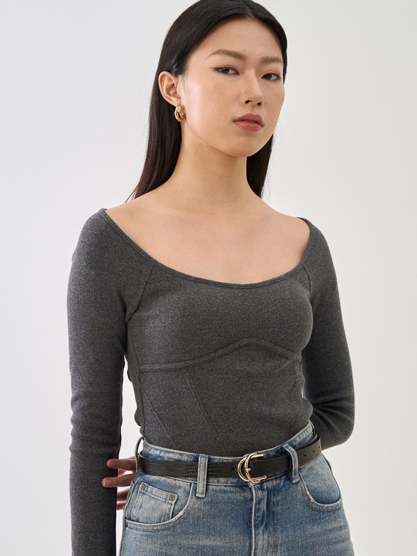 Scoop Neck Long Sleeve Top