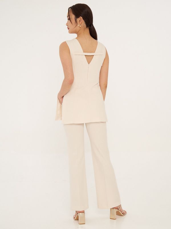 Sleeveless Top