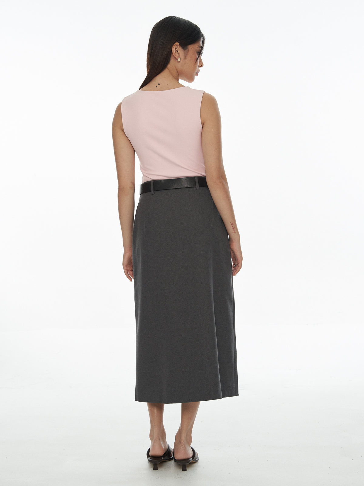 SupraSoft™ Basic Padded V-Neck Crop Top