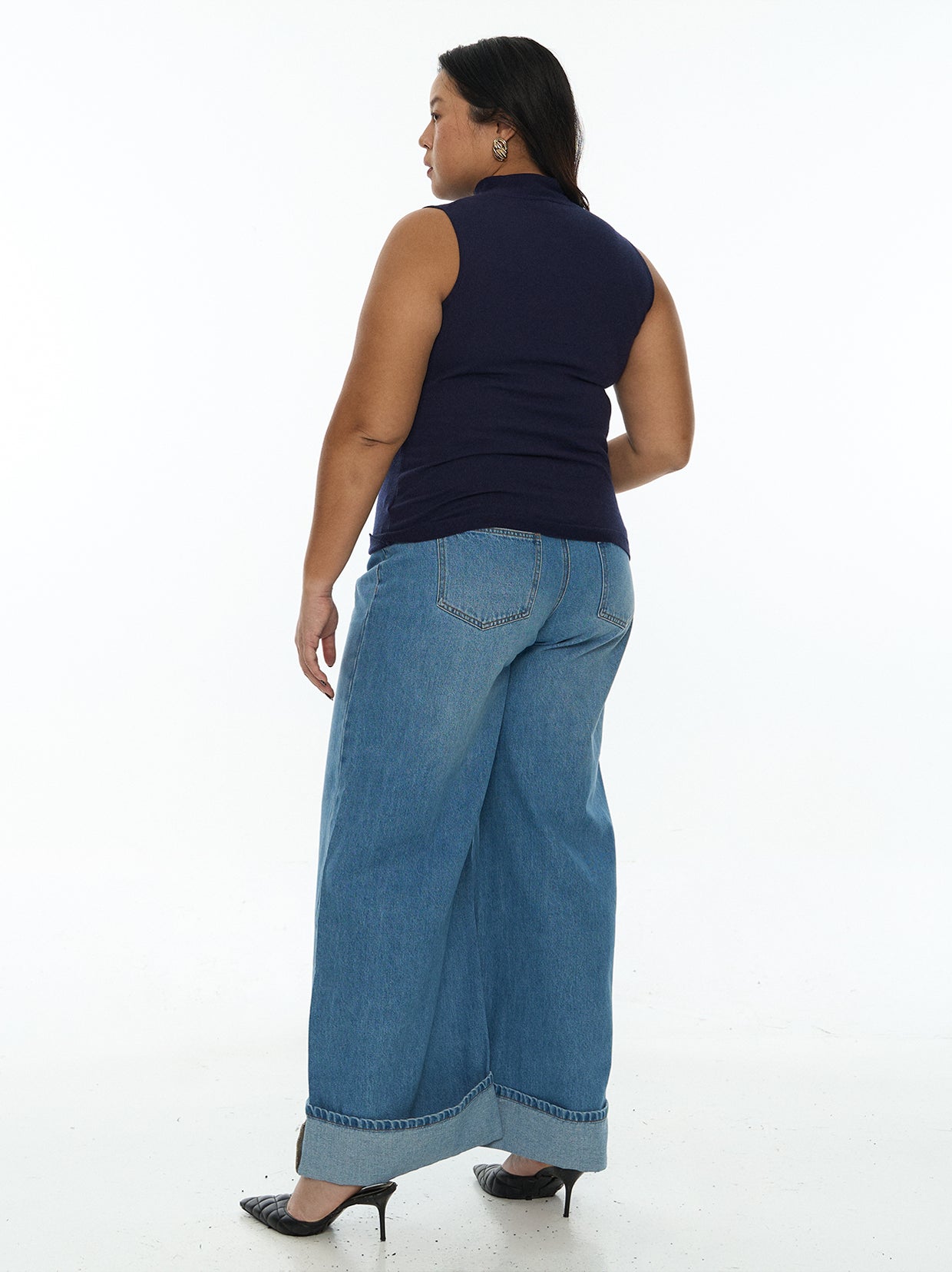 Mock Neck Sleeveless Knit Top