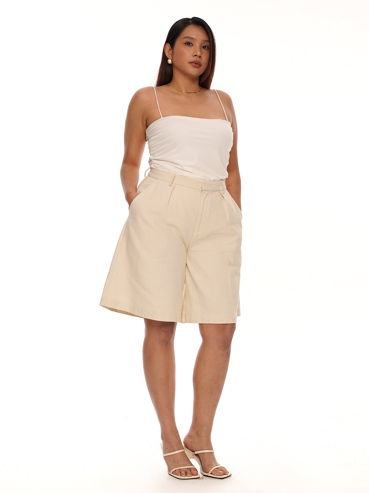 Pleated Bermuda Short