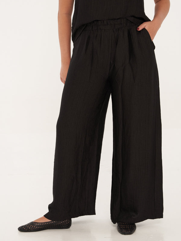 Pleated Straight Leg Pants