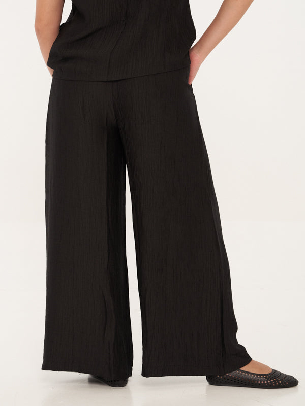 Pleated Straight Leg Pants