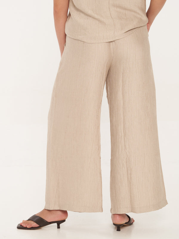 Pleated Straight Leg Pants