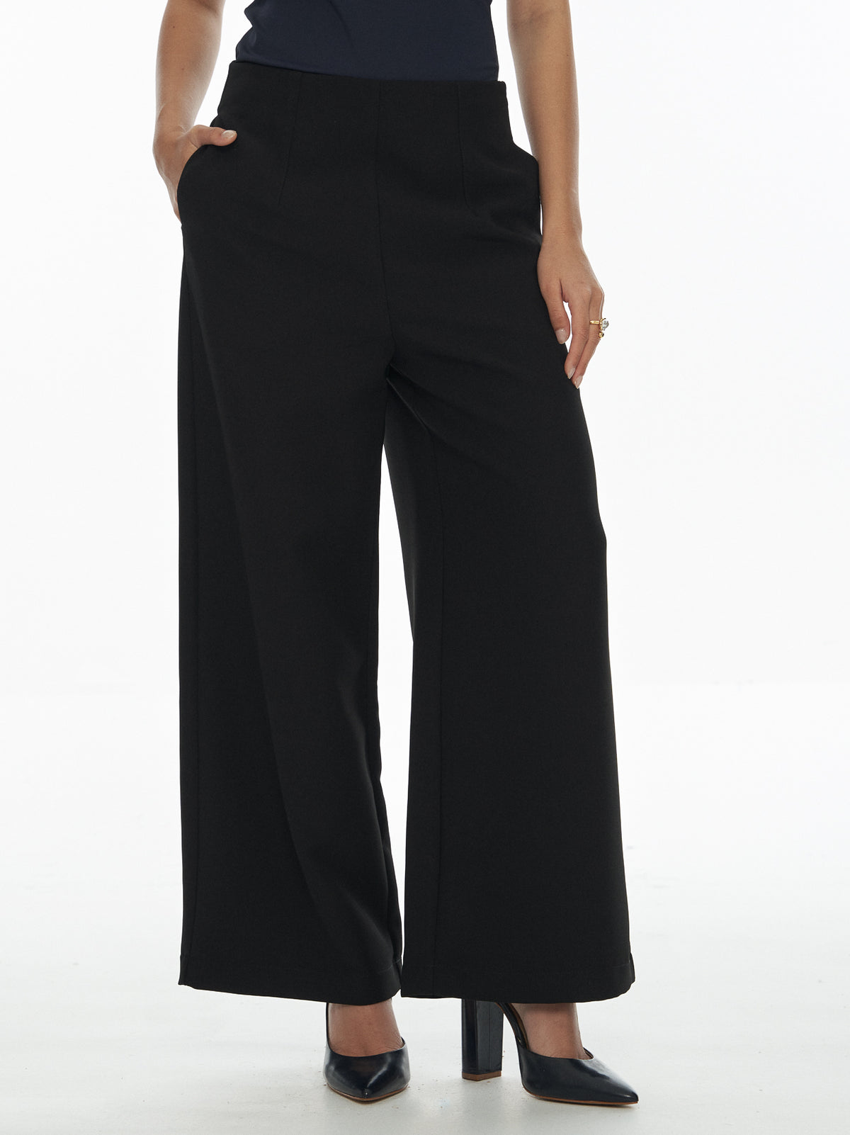 Tailored Straight Cut Pants