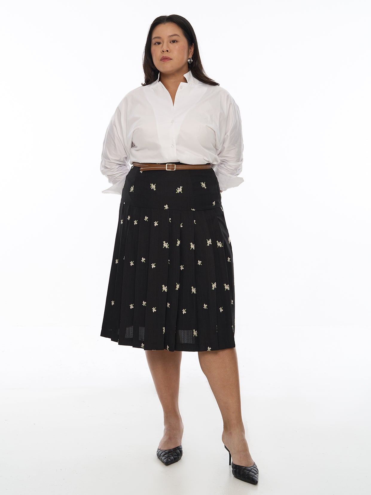 Floral-Embroidered Pleated Skirt