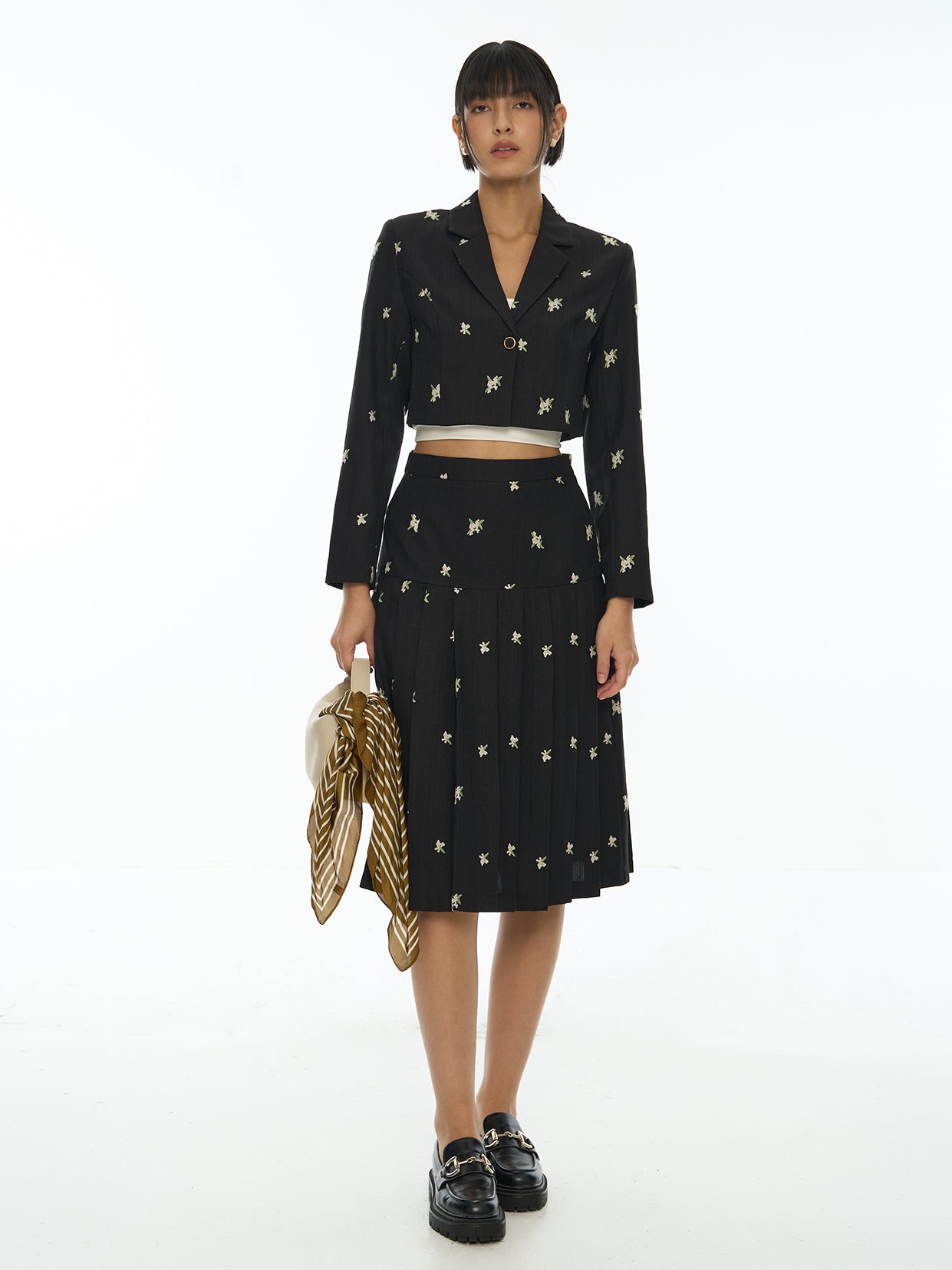 Floral-Embroidered Pleated Skirt