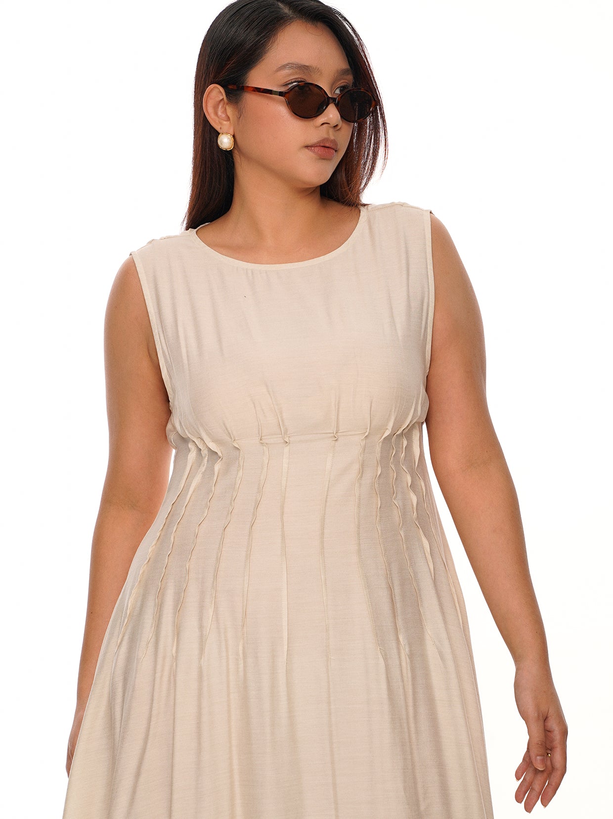 Sleeveless Pleated Maxi Dress