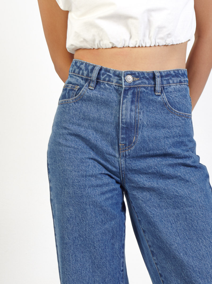 High-Rise Wide Leg Cut Jeans - Blue