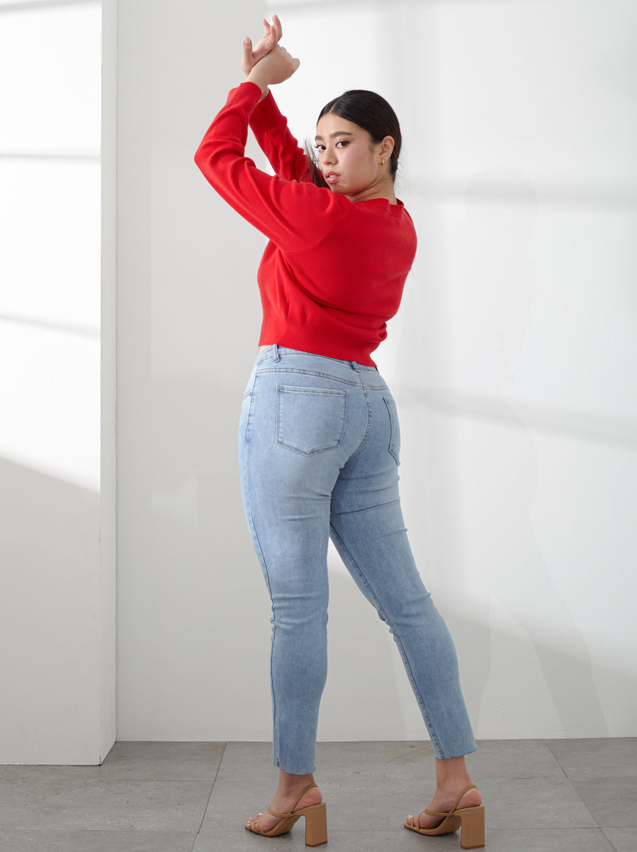 Distressed Cropped Mid-Rise Skinny Jeans