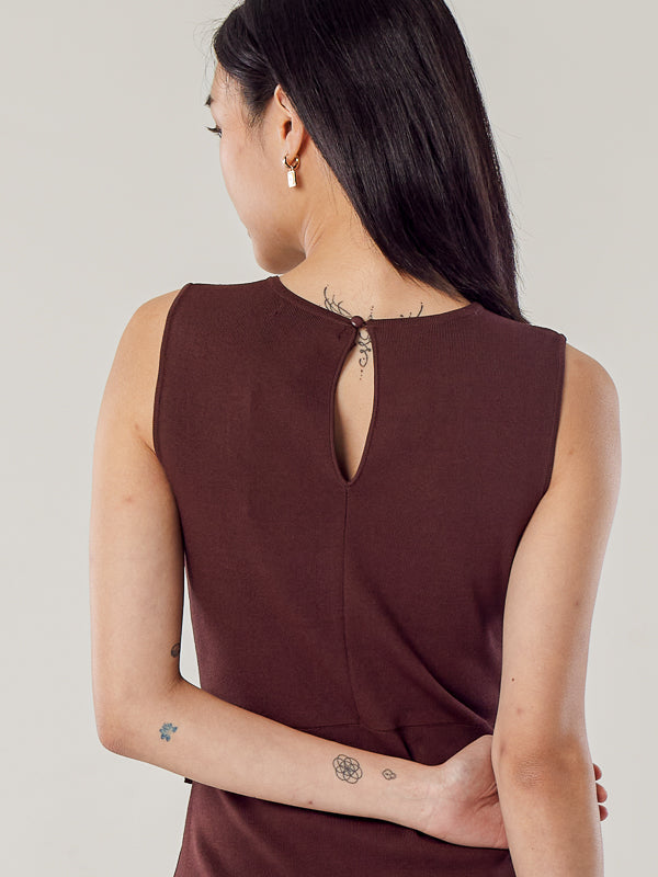 Sleeveless Knit Dress With Pockets