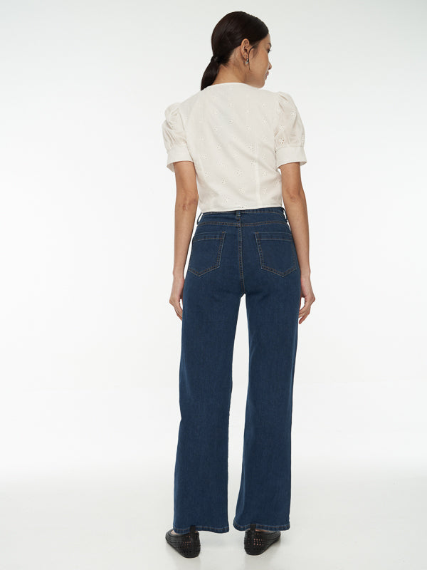Straight Cut Jeans