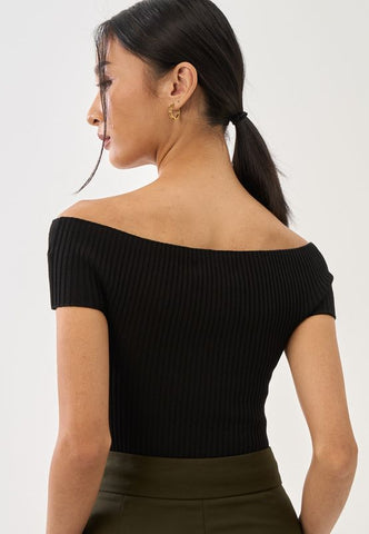 Off Shoulder Fitted Ribbed Knit Top