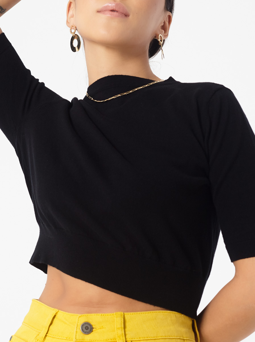 High Neck Solid Top with Normal Sleeves