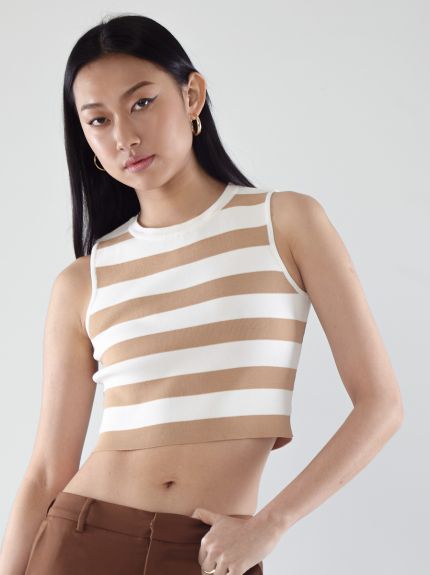 Sleeveless Round Neck Crop Top