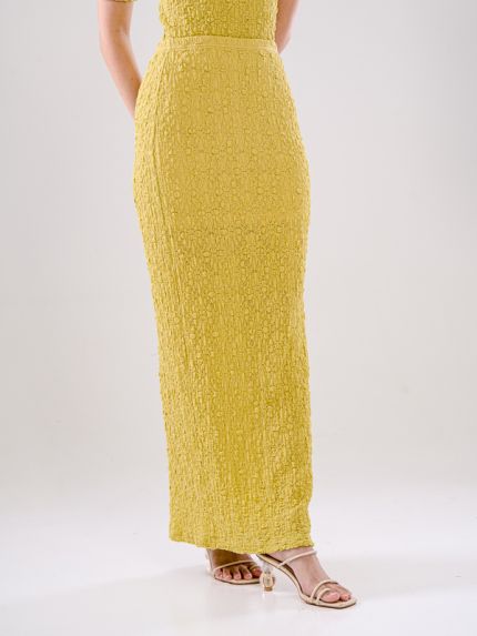 Slim-Fitting Long Skirt