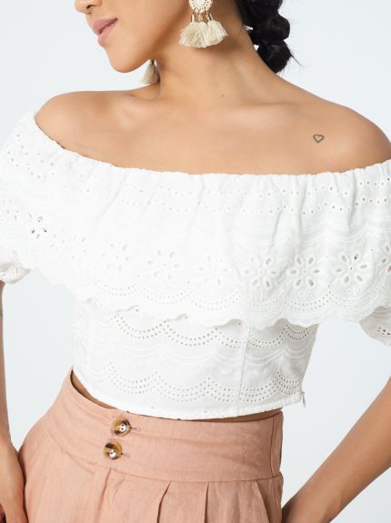 Off-shouldered Crop with Puffy Sleeves