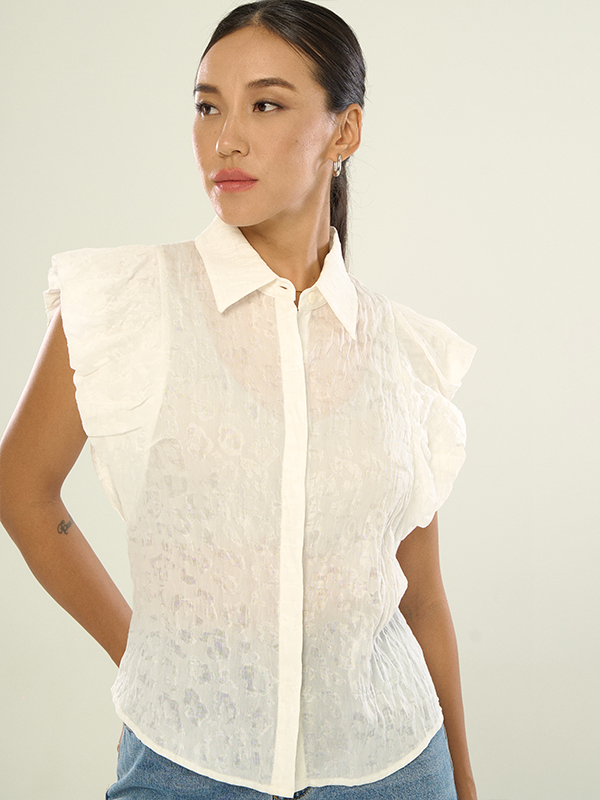 Puff Sleeve Buttoned-Up Blouse