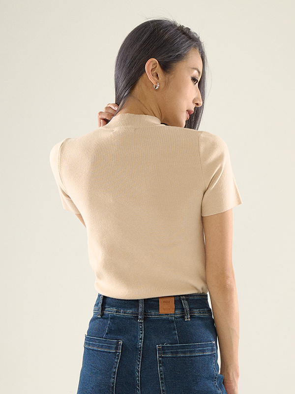 Mock Neck Short Sleeve Knit Top